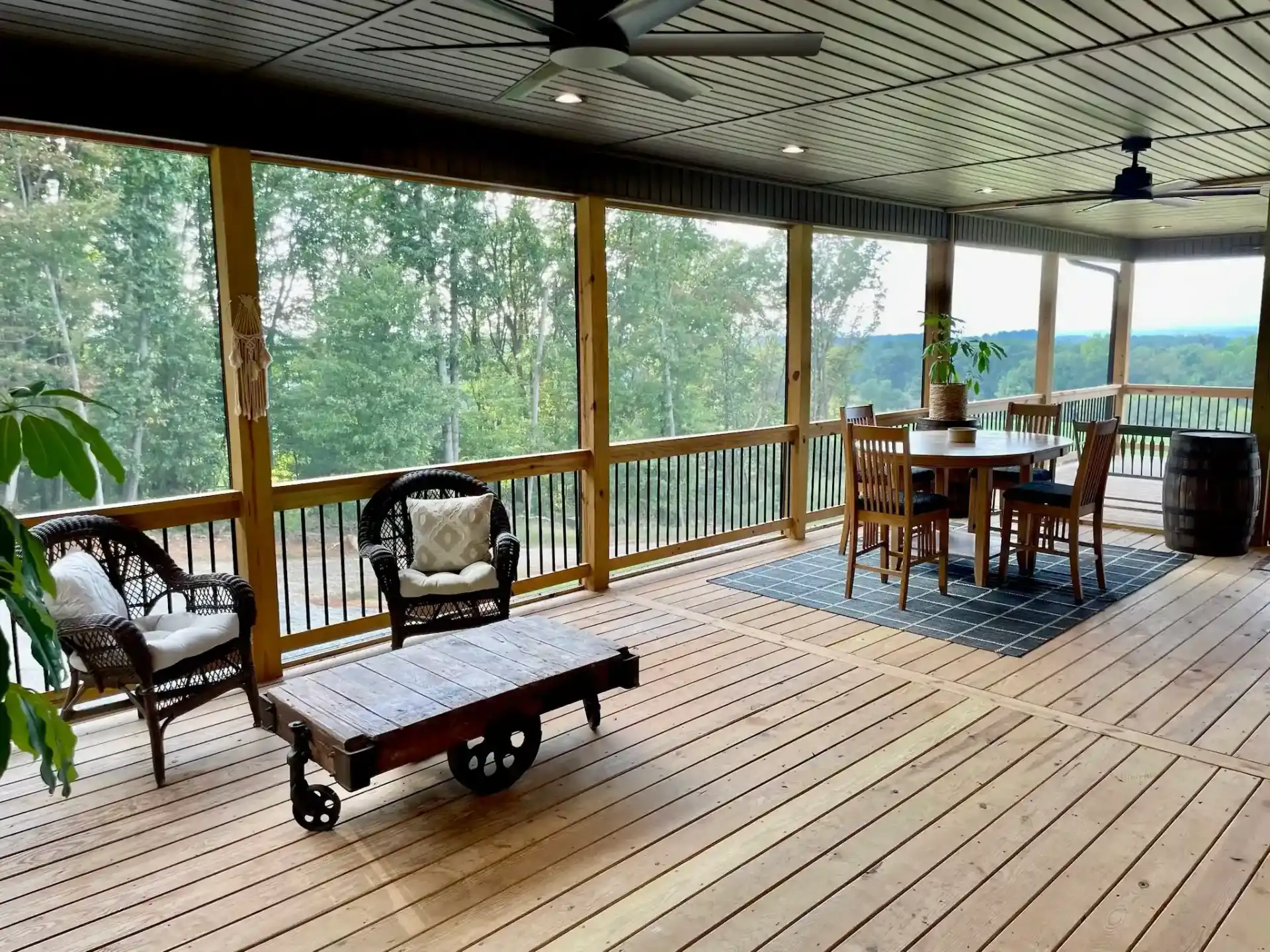 Welborn project dining area with vaulted ceilings and exposed beams